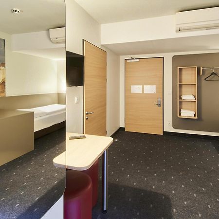 B&B Hotel Wuerzburg-City ภายนอก รูปภาพ