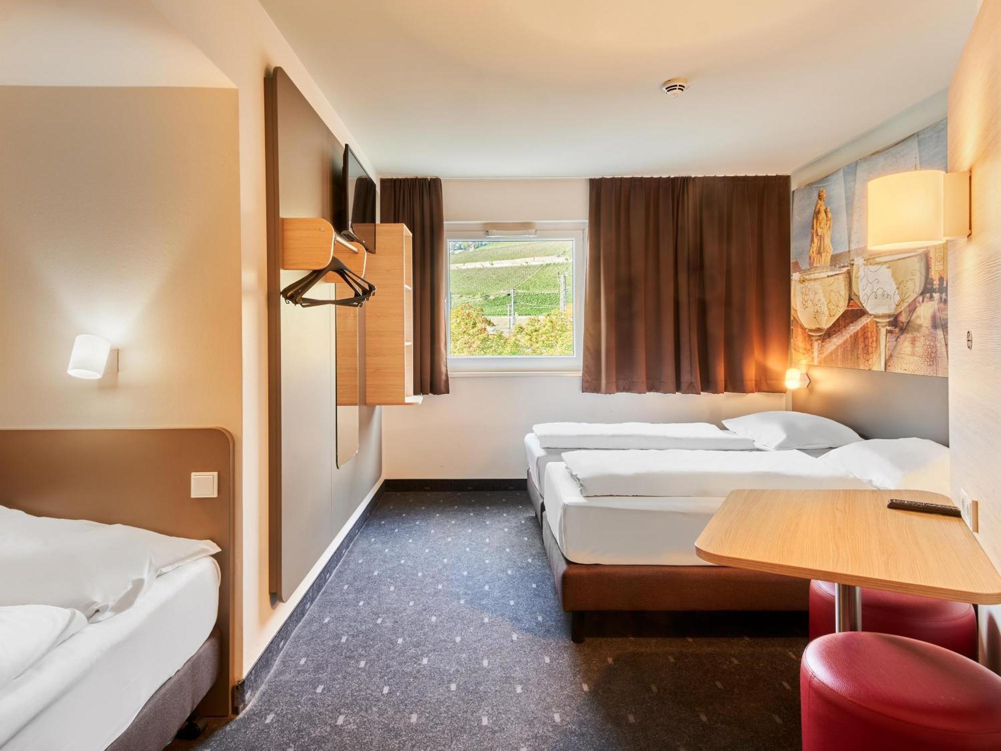 B&B Hotel Wuerzburg-City ภายนอก รูปภาพ