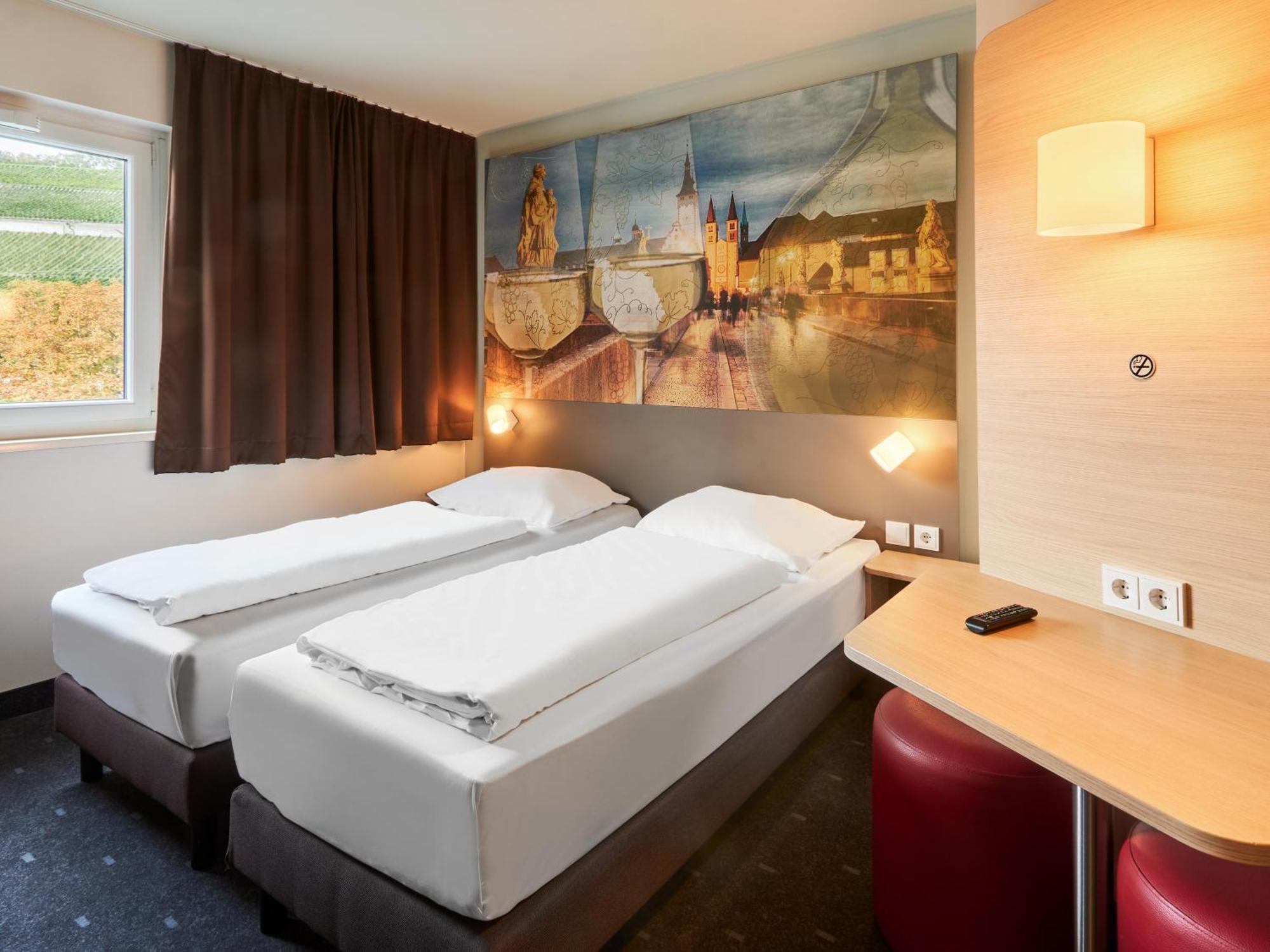 B&B Hotel Wuerzburg-City ภายนอก รูปภาพ
