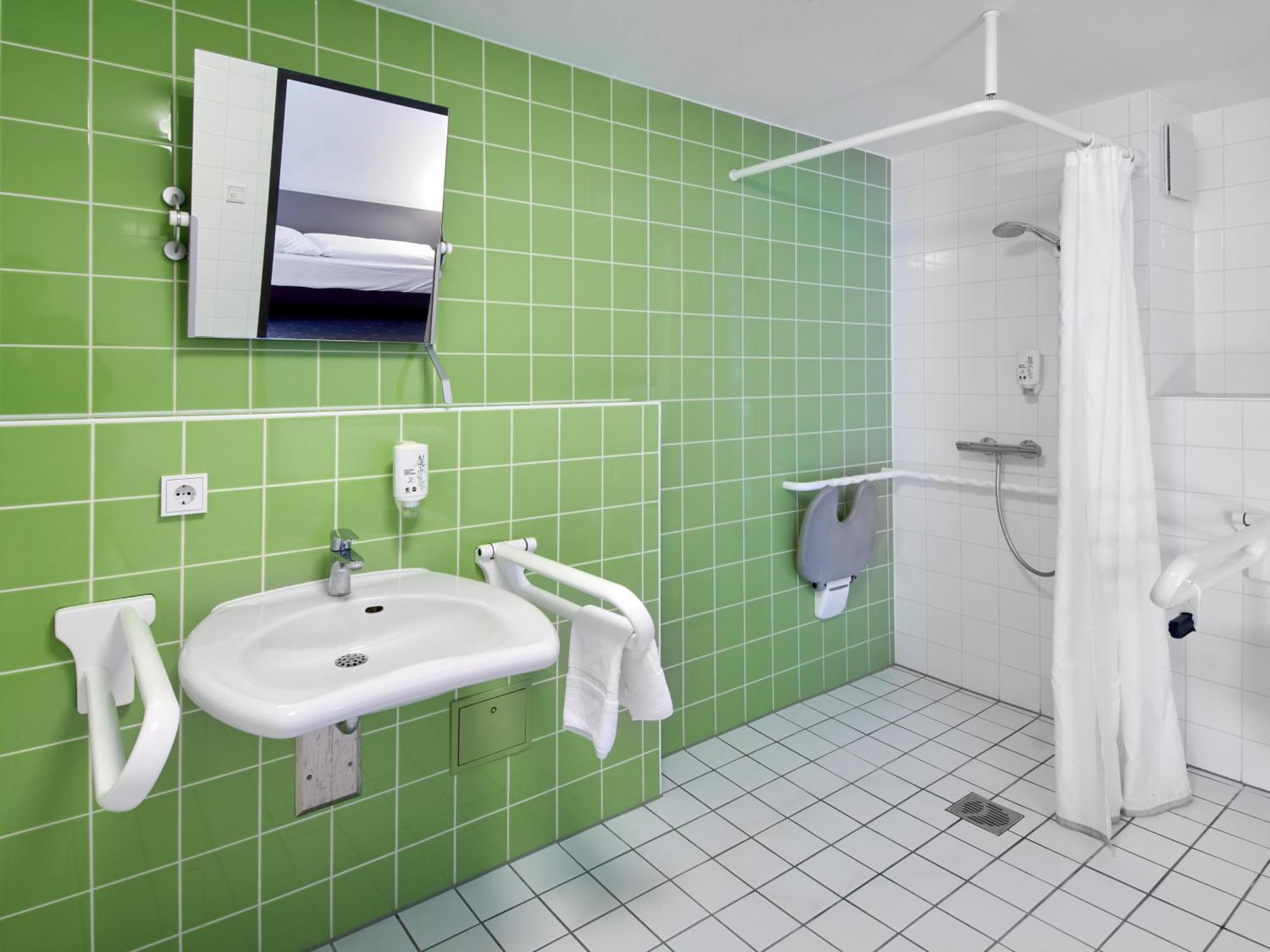 B&B Hotel Wuerzburg-City ภายนอก รูปภาพ