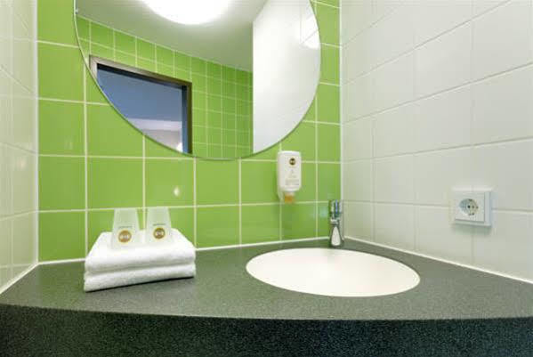 B&B Hotel Wuerzburg-City ภายนอก รูปภาพ