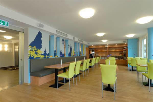 B&B Hotel Wuerzburg-City ภายนอก รูปภาพ